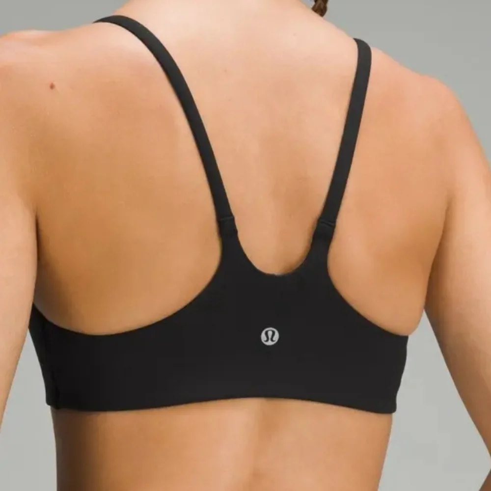 Lululemon Athletica Wunder Train Strappy Racer Bra